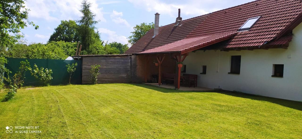 Apartmany Natalie Dvory nad Luznici 外观 照片