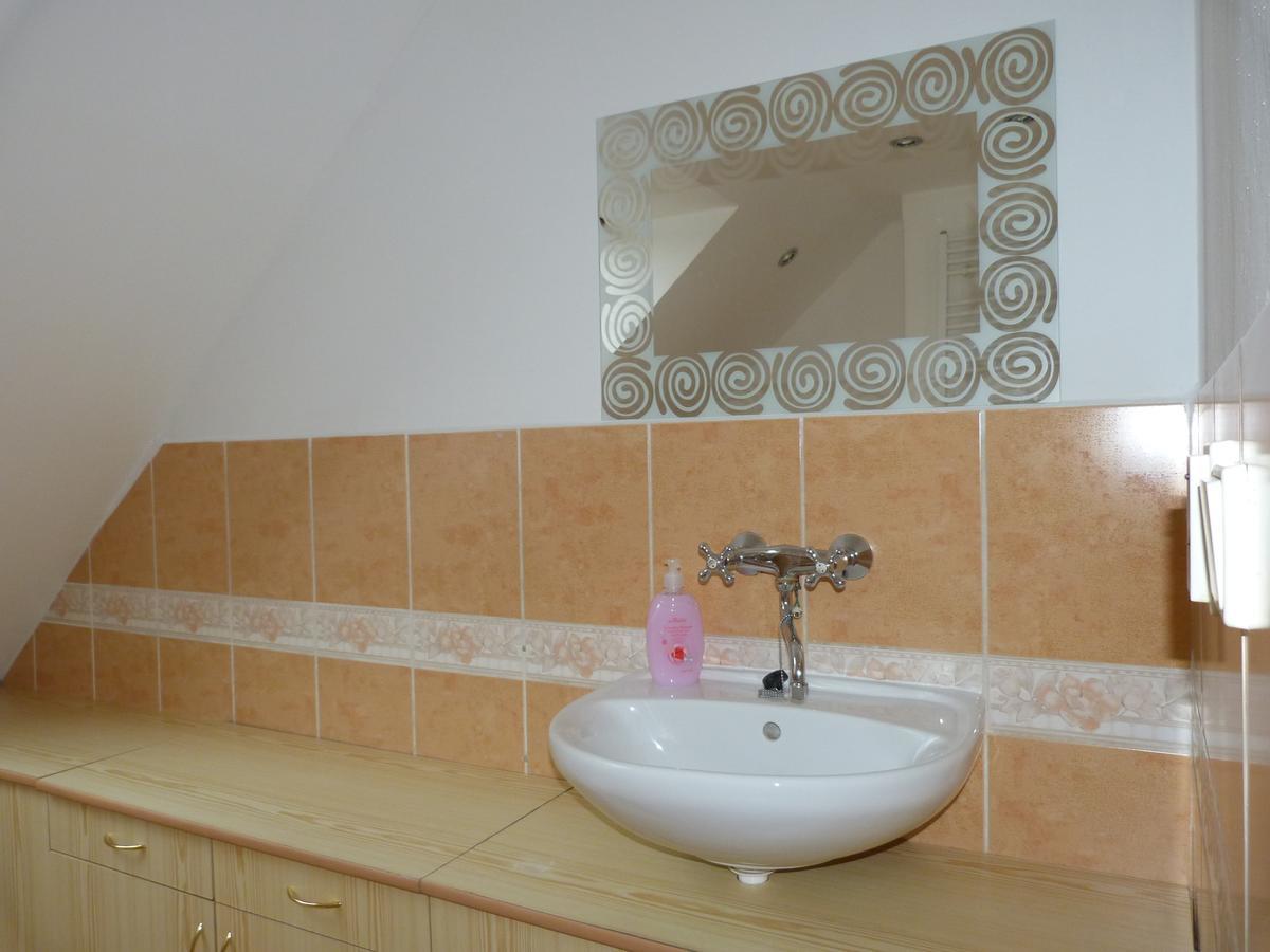 Apartmany Natalie Dvory nad Luznici 外观 照片